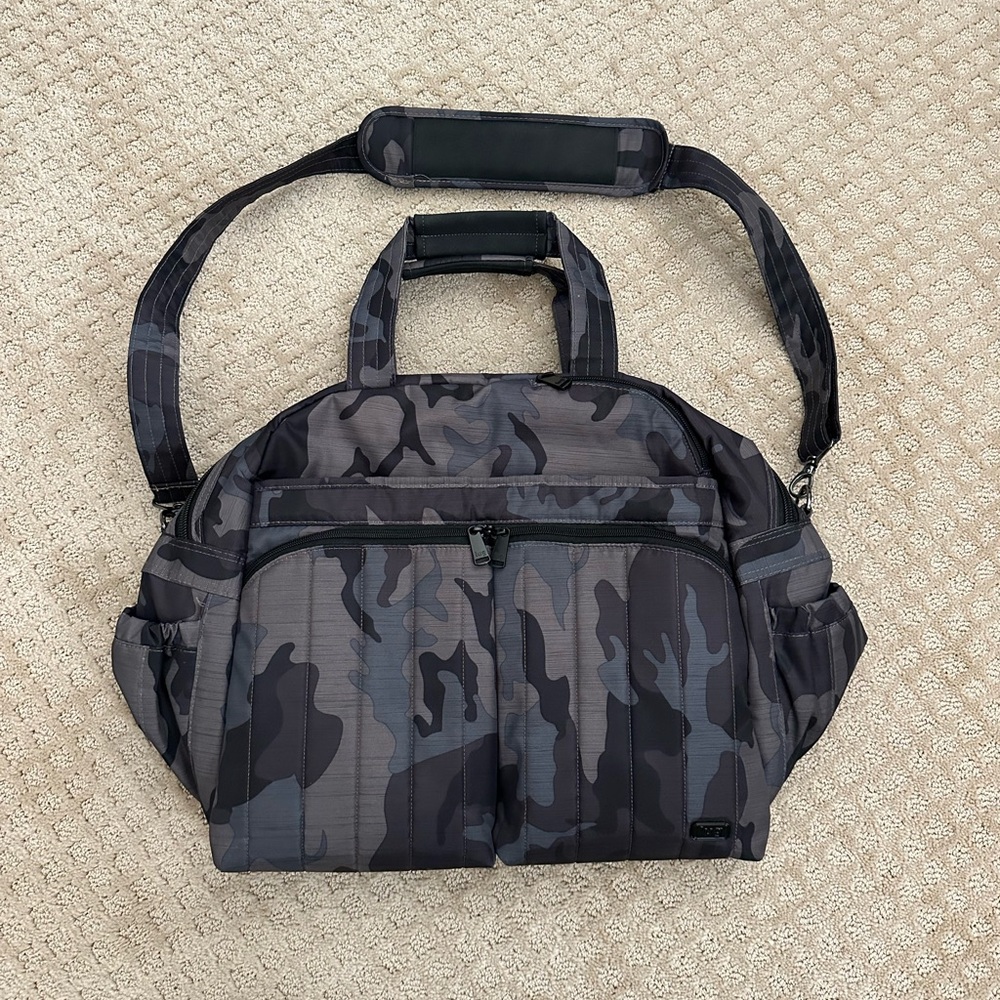 Lug Boxer Convertible Duffle Bag